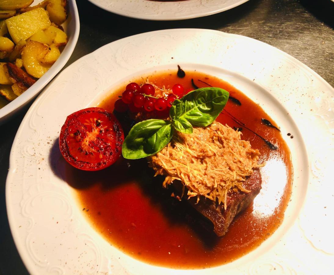 Hotel-Restaurant Berghof Johannesberg المظهر الخارجي الصورة