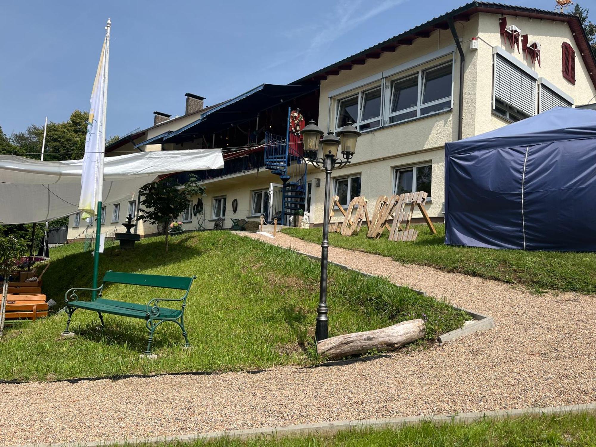 Hotel-Restaurant Berghof Johannesberg المظهر الخارجي الصورة
