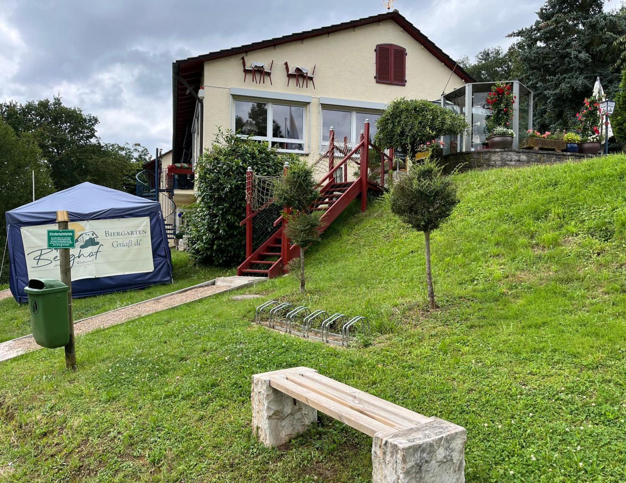 Hotel-Restaurant Berghof Johannesberg المظهر الخارجي الصورة